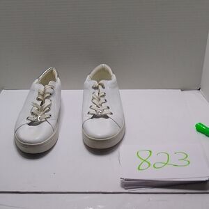 Liz Claiborne Women's White Sneakers size 10